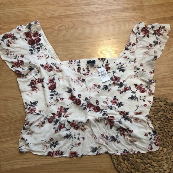 American Eagle Top